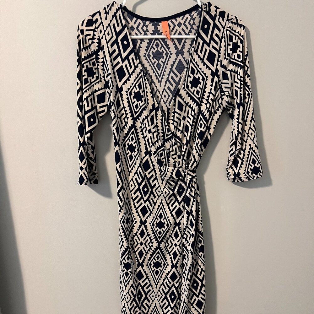 Gilli Geometric Wrap Dress - Size M